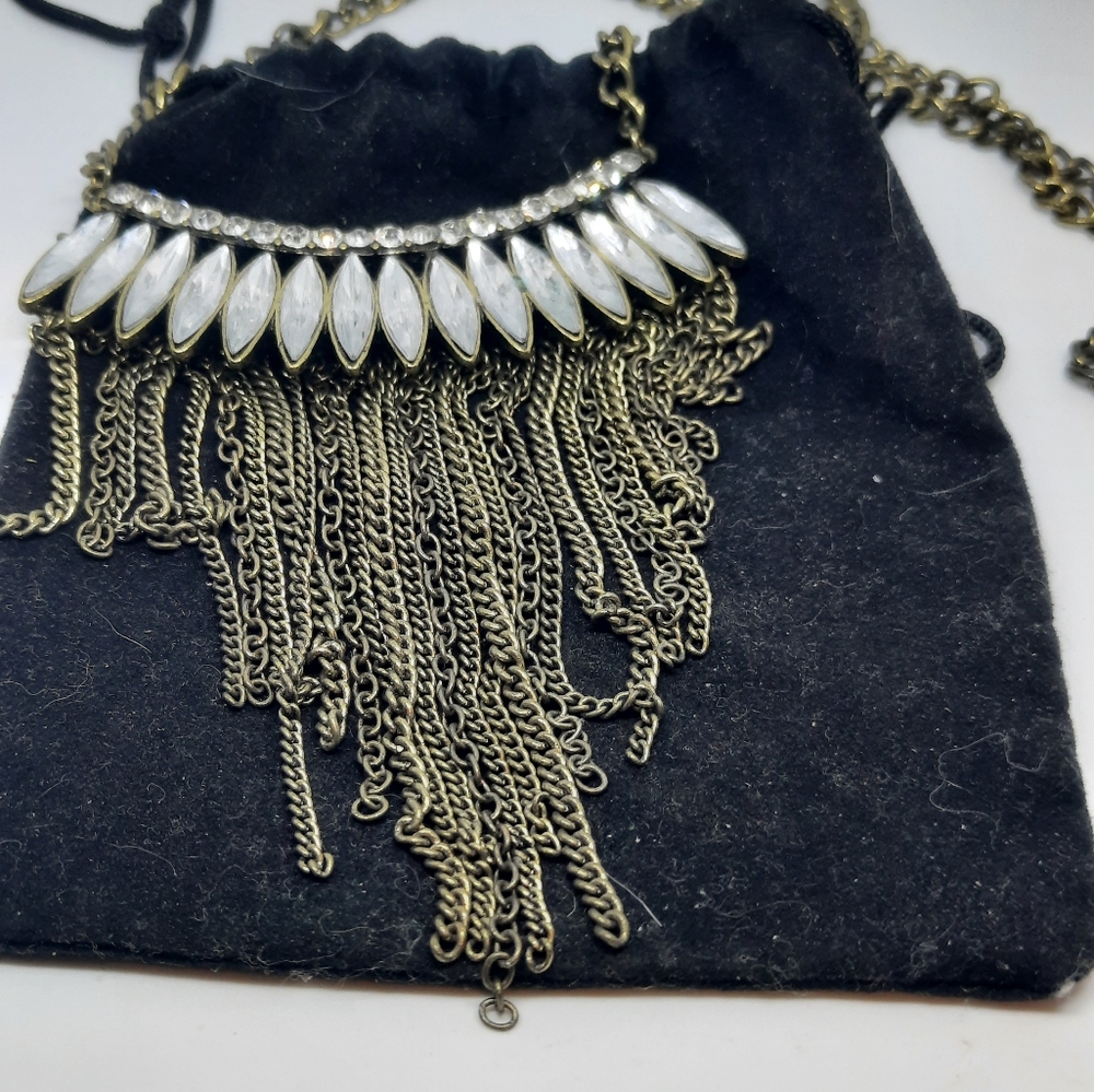 Statement necklace